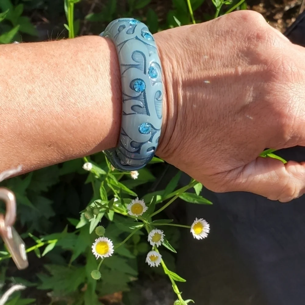 Vintage‎ Pono bangle